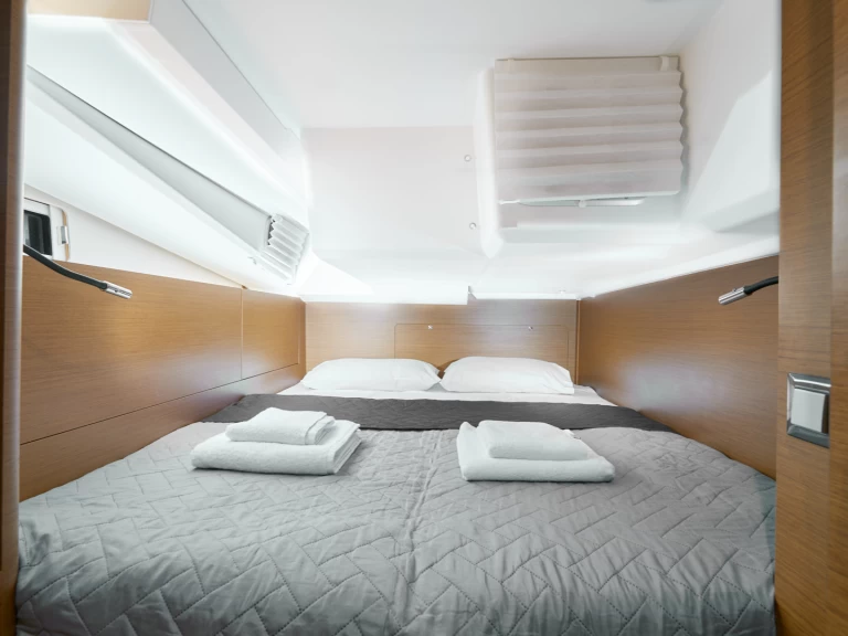 Noleggio barche Álimos economico Sun Odyssey 440