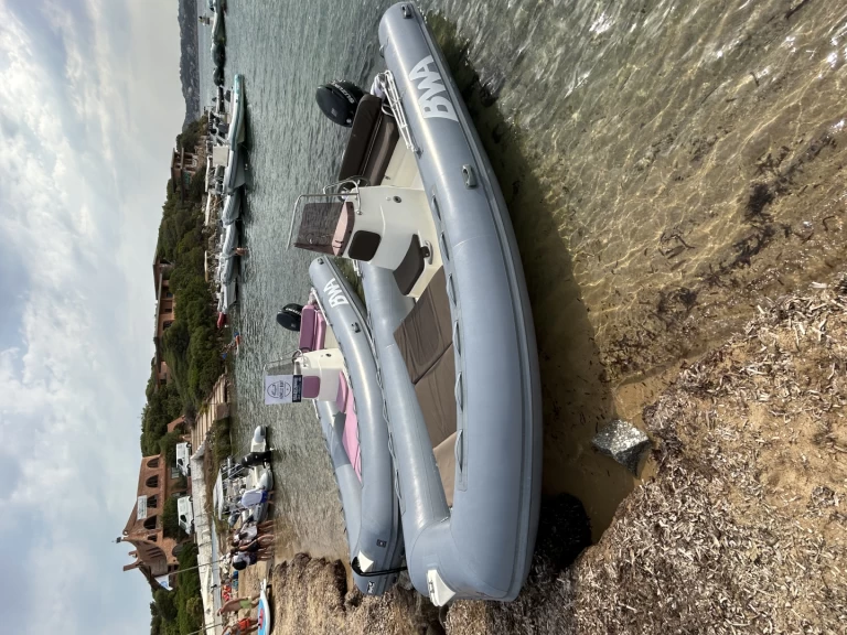 Noleggio Gommone Bwa con patente nautica