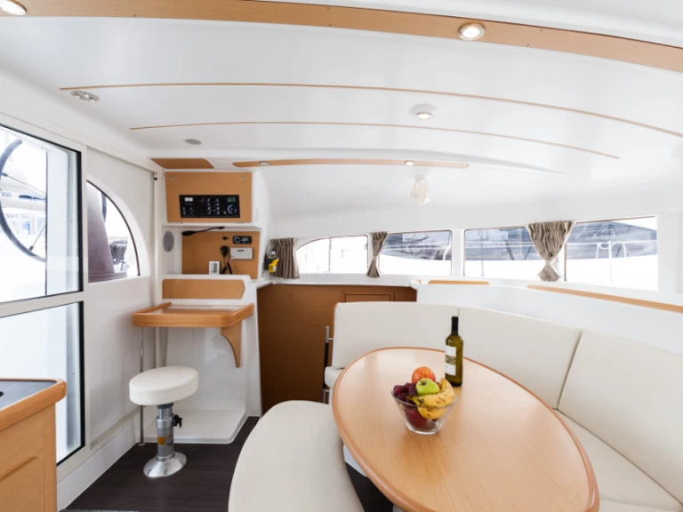 Noleggio barche Lagoon Lagoon 380 S2 a Préveza su Samboat