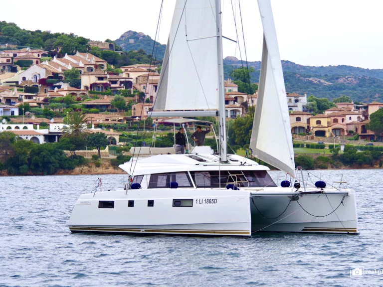 Noleggio barche Nautitech Nautitech 46 Fly a Puntone su Samboat