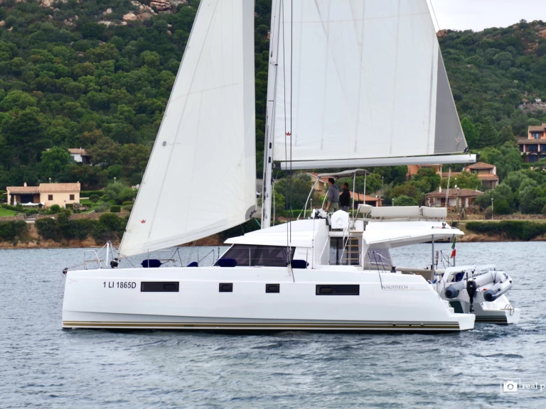 Noleggio Catamarano con o senza skipper Nautitech a Puntone