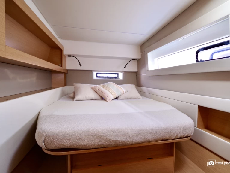 Noleggio Catamarano Nautitech con patente nautica