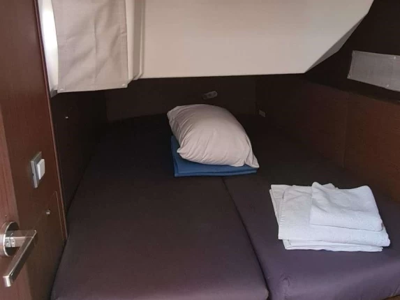 Noleggio Barca a vela Bénéteau con patente nautica