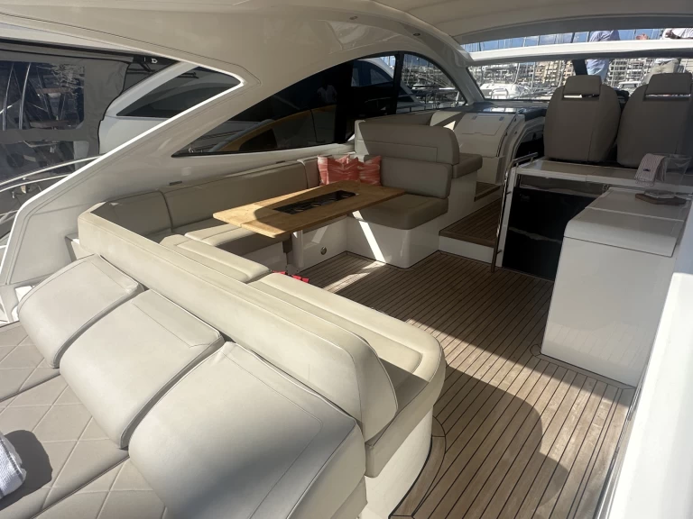 Fairline Targa 48 da affittare a  Port d'Alcudia