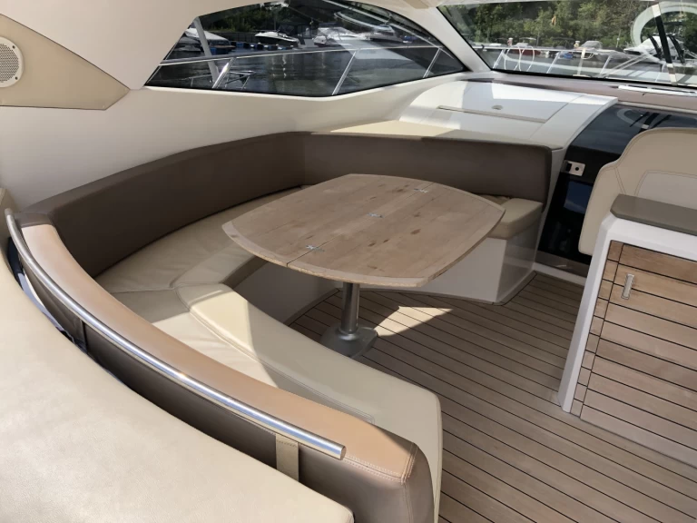 Noleggio Catamarano a Cannes – Leopard Leopard 45