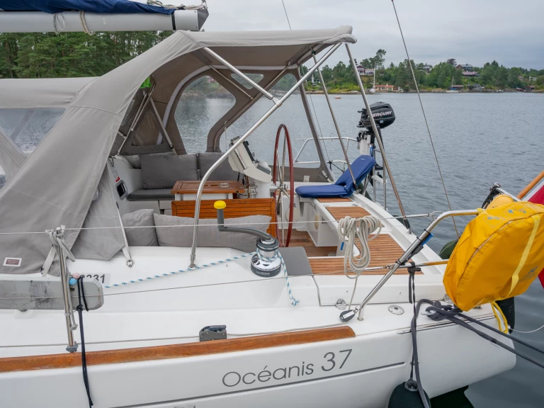 Noleggio Barca a vela Bénéteau con patente nautica