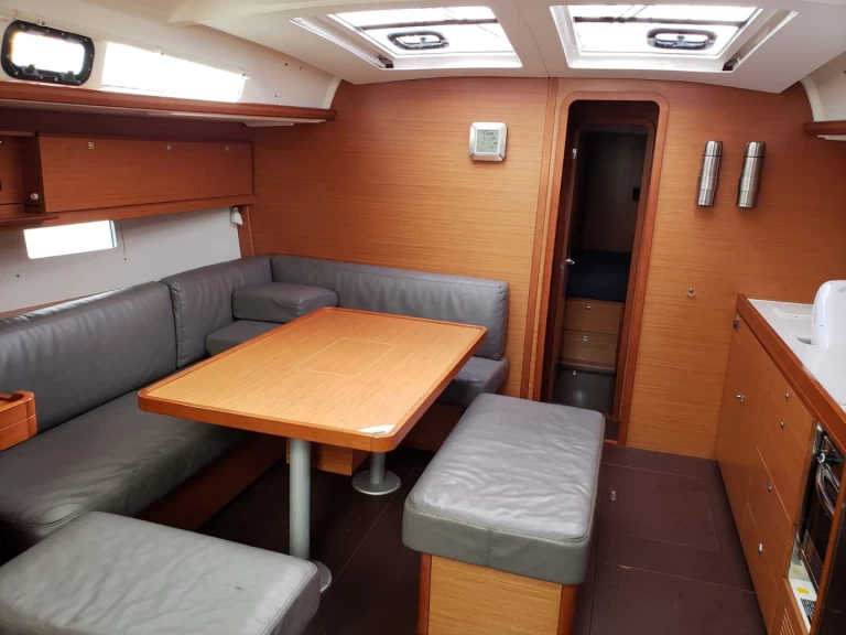 Noleggio Barca a vela Dufour con patente nautica