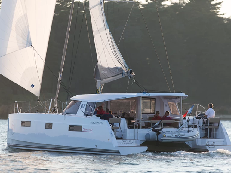 Noleggio a Tribunj – Bavaria Nautitech 40 open NEW - 4 + 2 cab. su SamBoat