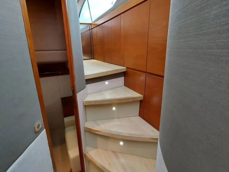 Noleggio barche Intermarine Inter mare 50 Fly  a Portisco su Samboat