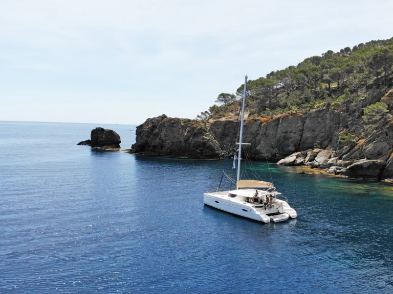 Noleggio Catamarano Fountaine Pajot con patente nautica