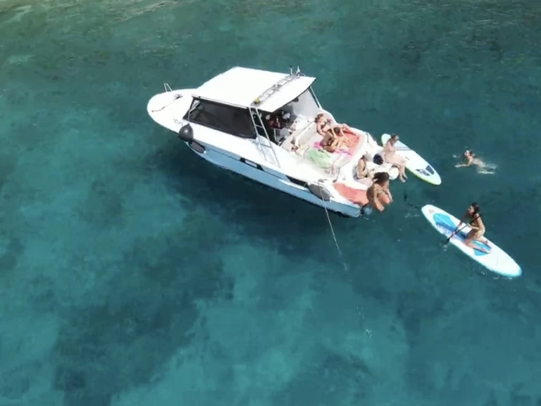 Noleggio Barca a motore a Lesina (Hvar) – Bayliner Trophy