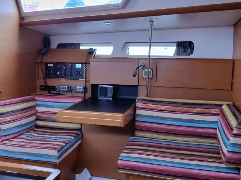 Noleggio barche Rodi (Citta) economico Sun Odyssey 409
