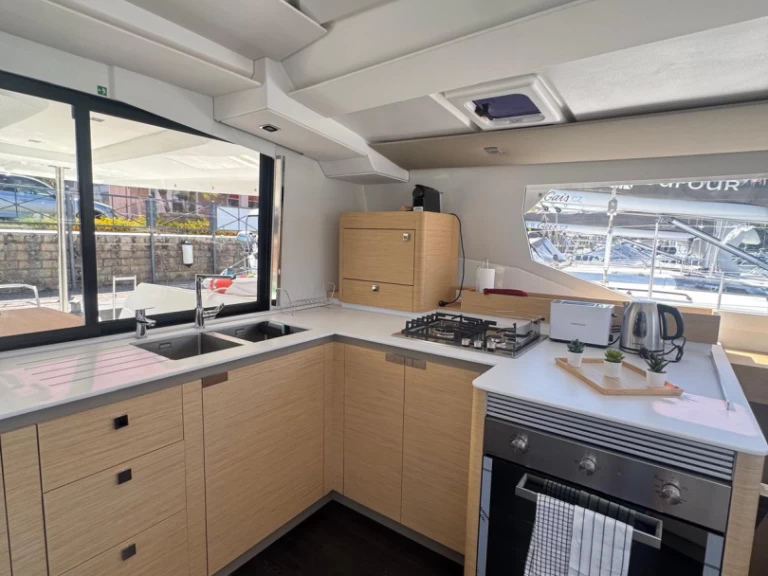 Noleggio barche Furnari economico Tanna 47