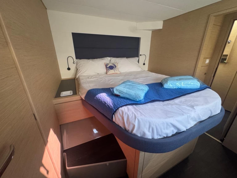 Noleggio Catamarano a Furnari – Fountaine Pajot Tanna 47