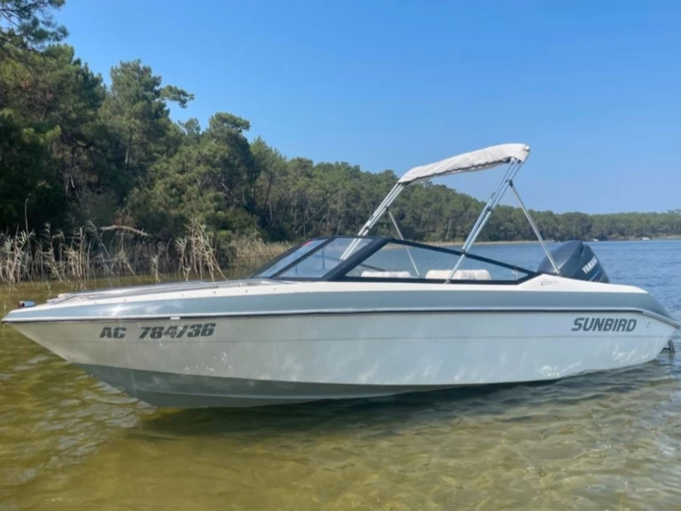 Noleggio Barca a motore con o senza skipper Sunbird a Bordeaux