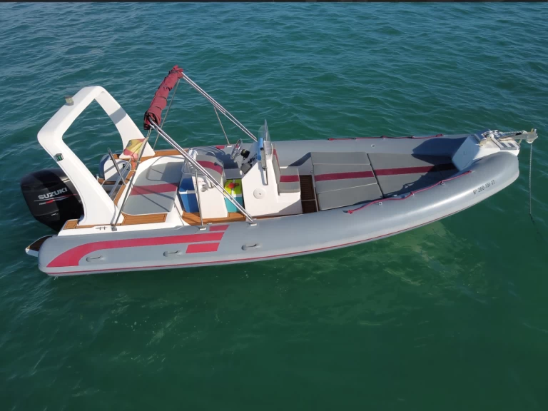 Noleggio a Port d'Alcudia – Rib 730 su SamBoat