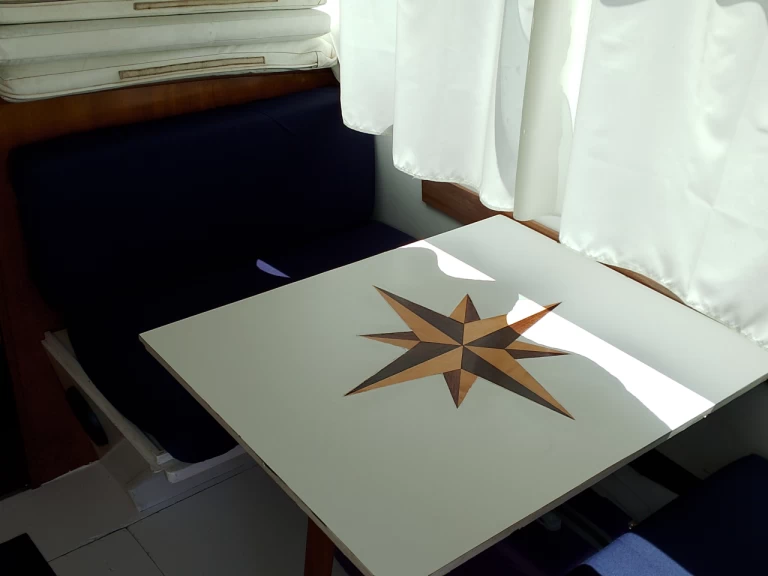 Noleggio a Rosignano Solvay-Castiglioncello – Dalla Pietà Yacht DP 10 su SamBoat