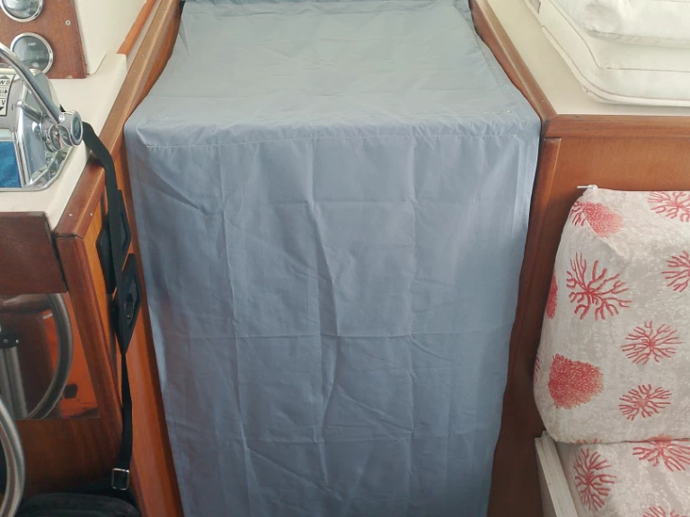 Noleggiare una Dalla Pietà Yacht DP 10 a Rosignano Solvay-Castiglioncello