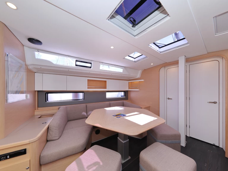 Noleggio barche Dufour Dufour 44 a Trogir su Samboat