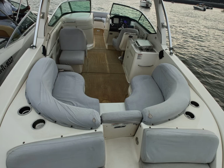 Noleggio Barca a motore Sea Ray con patente nautica