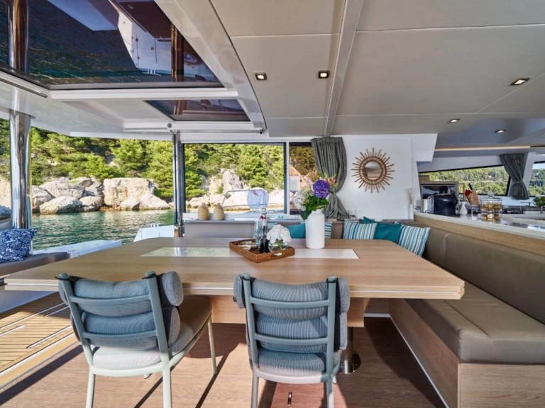 Noleggiare una Bali Bali 5.4 a Golfo Aranci