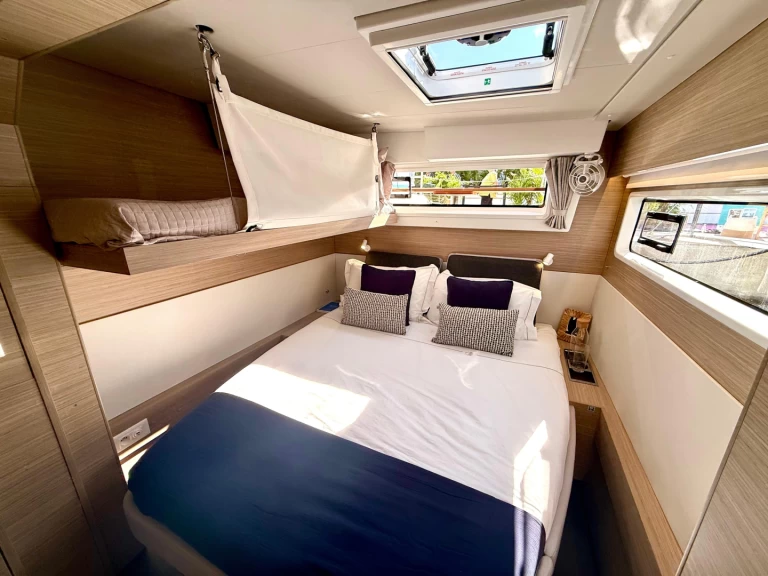 Catamarano a noleggio a Salerno al miglior prezzo