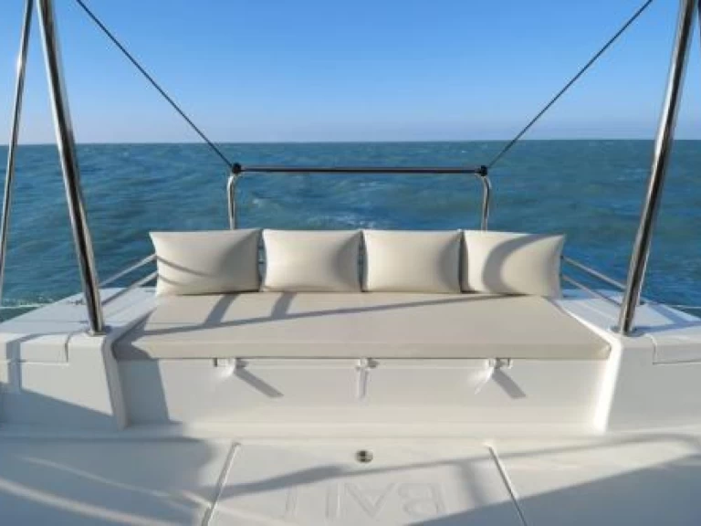 Noleggio Catamarano con o senza skipper Bali a Sliema