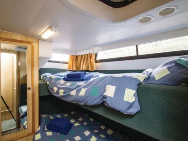 Noleggio Barca a motore con o senza skipper Le Boat a Spean Bridge