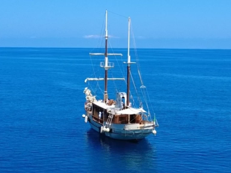 Noleggio Yacht di lusso a Capo d'Orlando – Custom Gulet-Motor Sailor custom gulet