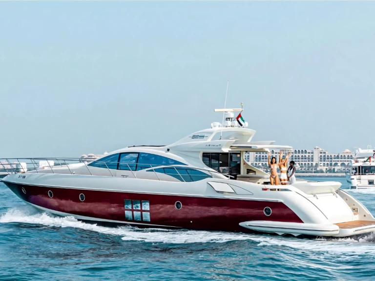 Noleggio Yacht di lusso a Dubaï harbour – Custom Made Custom made