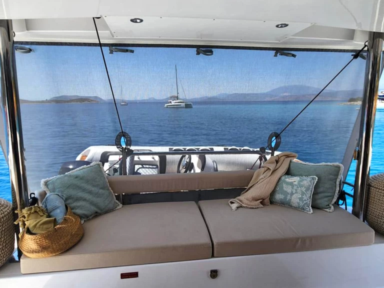 Noleggio barche Bali Bali 4.6 (owner's version) a Lávrio su Samboat