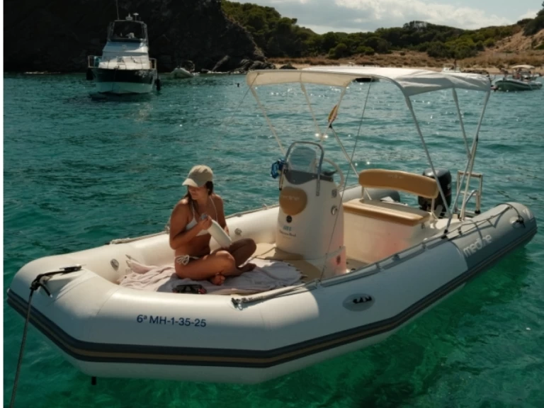 Noleggio Gommone con o senza skipper Zodiac a Port d'Addaia (Citta)