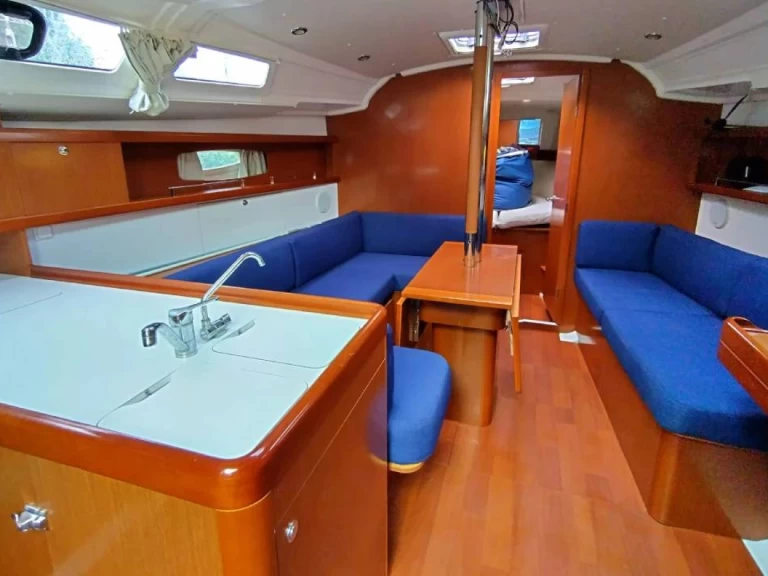 Noleggio barche Saint-Quay-Portrieux economico Oceanis 37