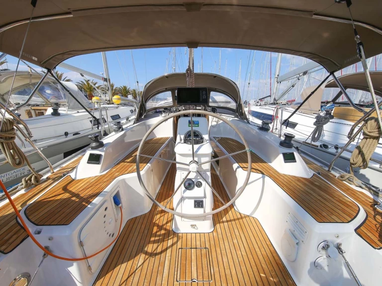 Noleggio barche Bavaria Cruiser 33 a Murter-Kornati su Samboat