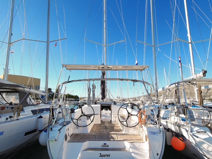 Noleggio a Zaravecchia (Biograd) – Bavaria Cruiser 46 su SamBoat