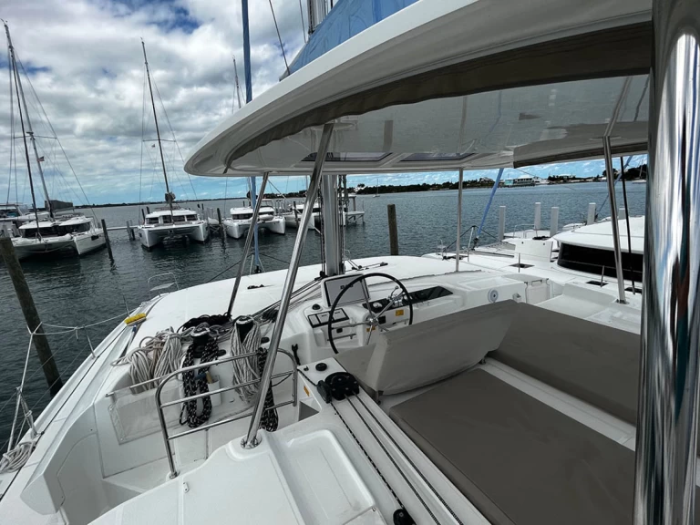 Noleggiare una Lagoon Lagoon 46 a Road Town
