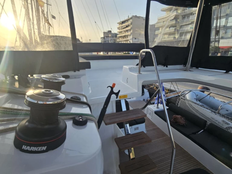 Noleggio barche Lagoon Lagoon 43 a Volos su Samboat