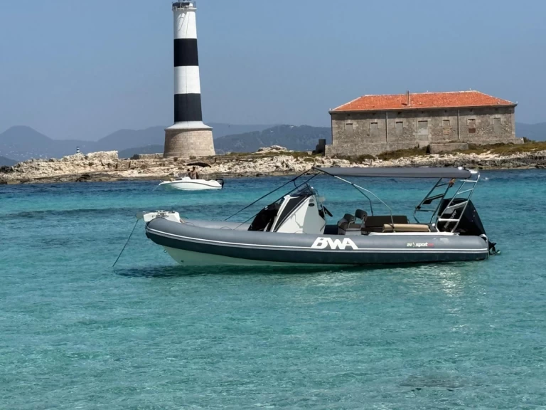 Gommone a noleggio a Ibiza Town al miglior prezzo