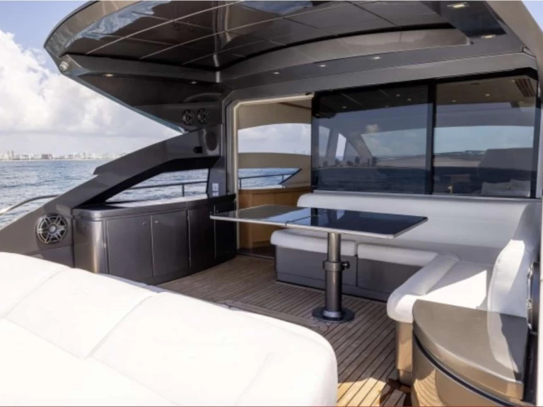Noleggio barche Miami economico Wind