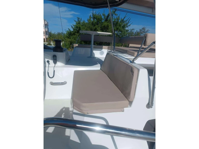 Noleggio barche Belize economico POINT CLEAR