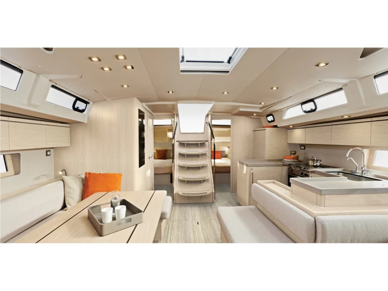 Noleggiare una Bénéteau Oceanis 51.1 a Gouviá