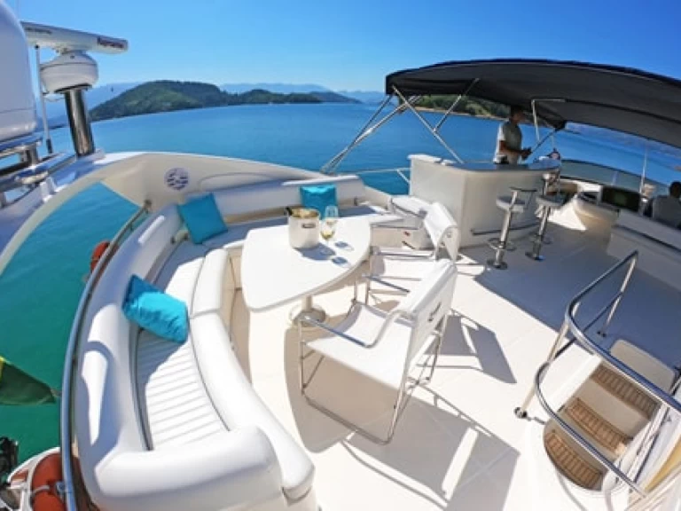 Noleggiare una Sunseeker Manhattan 74 a Angra dos Reis