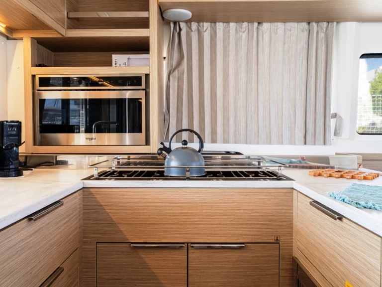 Noleggio Catamarano a Rodi (Citta) – Lagoon Lagoon 46