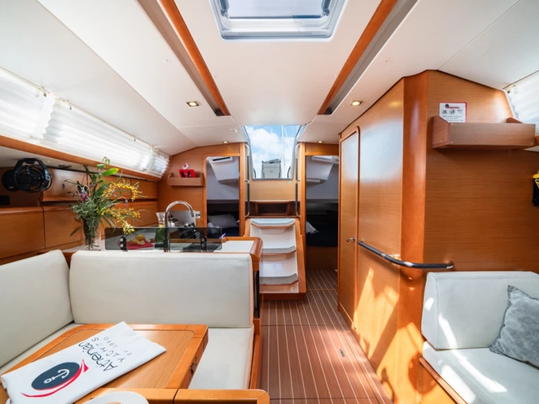 Noleggio Barca a vela con o senza skipper Jeanneau a Lávrio