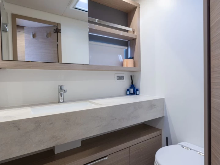 Lagoon Lagoon 55 LUXURY version (2025) da affittare a  Spalato