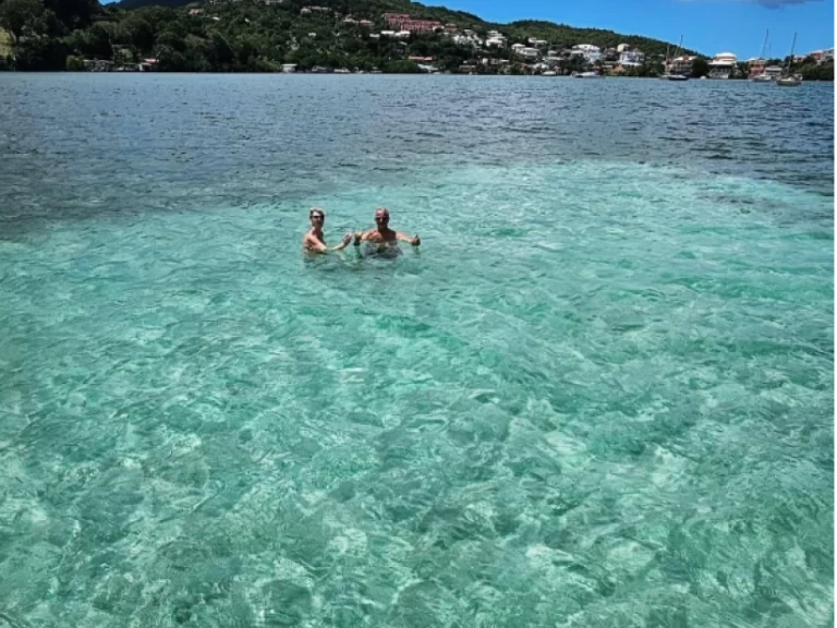 Noleggio barche aback 24 Abbaco 24 a Les Trois-Îlets su Samboat