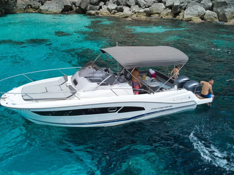 Noleggiare una Jeanneau Cap Camarat 9.0 WA a Alcocéber