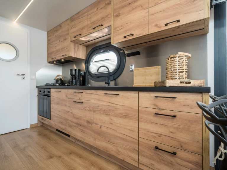 Noleggio barche Rivo Campi 400 a Buchholz su Samboat