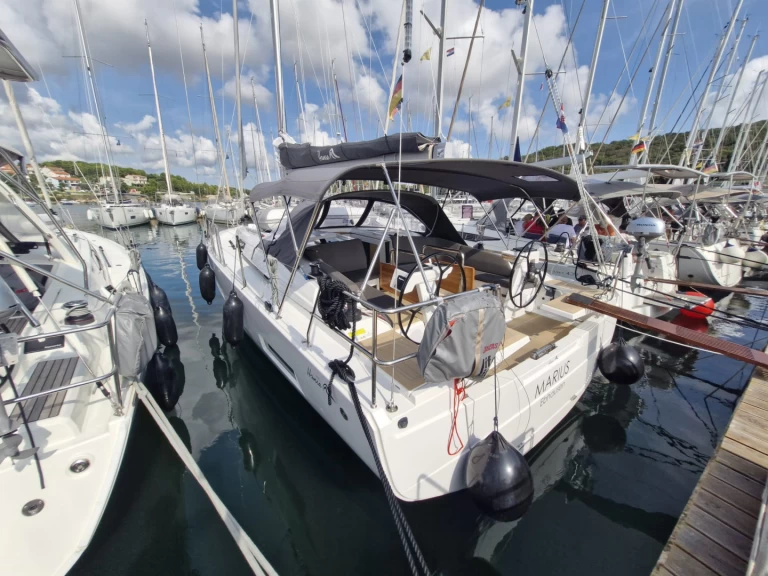 Noleggio Barca a vela Hanse con patente nautica