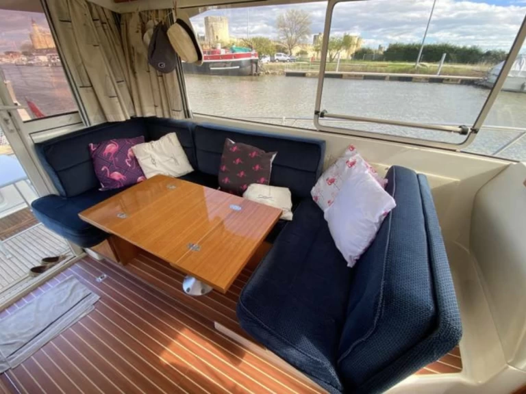 Noleggio barche ACM 31 élite  a Larmor-Plage su Samboat